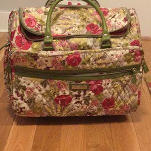 Vera Bradley carryon with wheels
